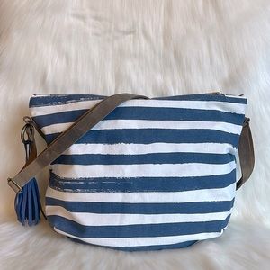 Such Sweet Tierney STRATA Crossbody Bag New Without Tag 🏷️